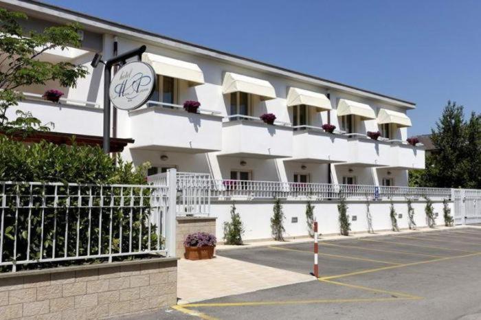 Hotel Mare Azzurro Terracina Exteriör bild